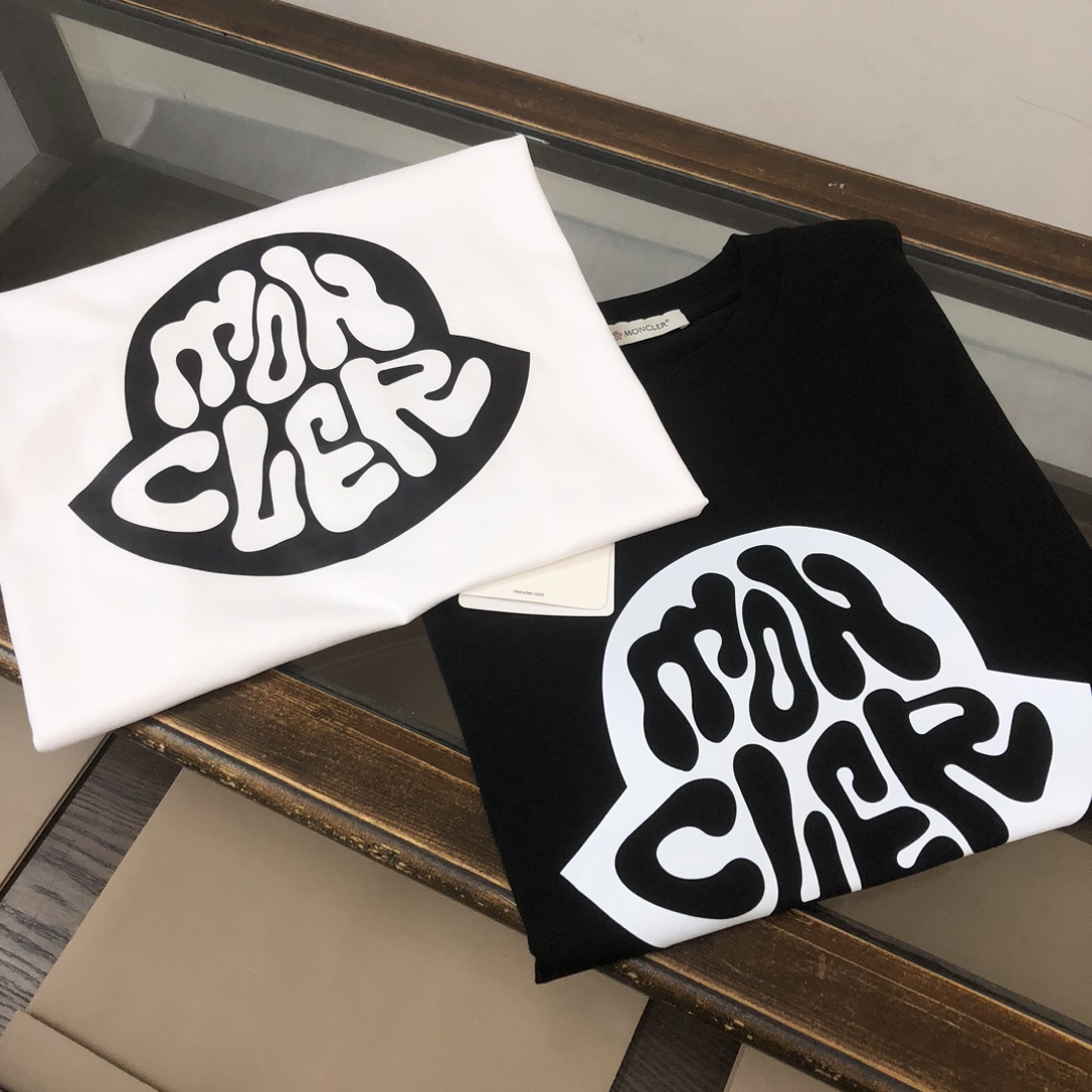 몽클레어 24SS 라운드넥 반팔