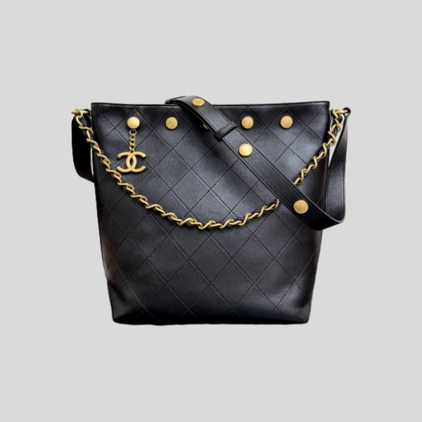 샤넬 25S 호보 히피백