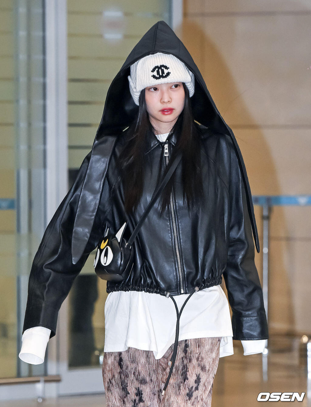 로에베 벌룬 가죽 자켓