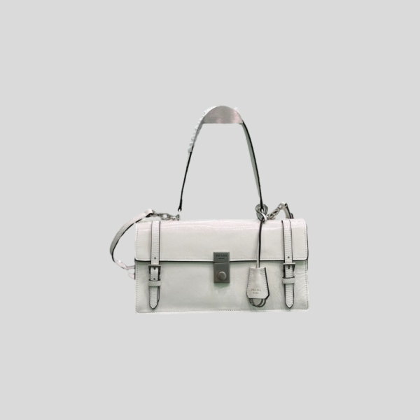 프라다 미디엄 가죽 핸드백