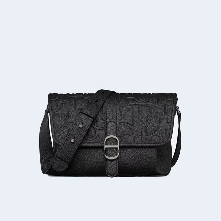 디올 데일리 미디엄 플랩 스트랩백 블랙