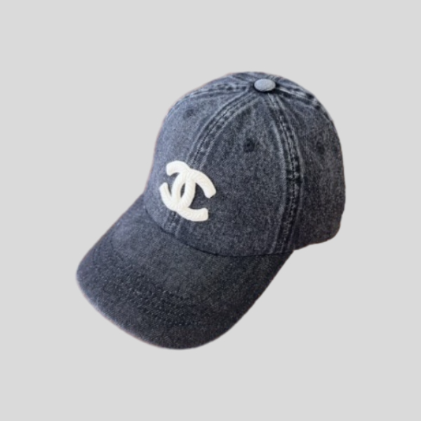 샤넬 블랙 볼캡