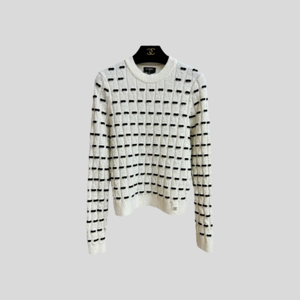 샤넬 리본 크루넥 니트