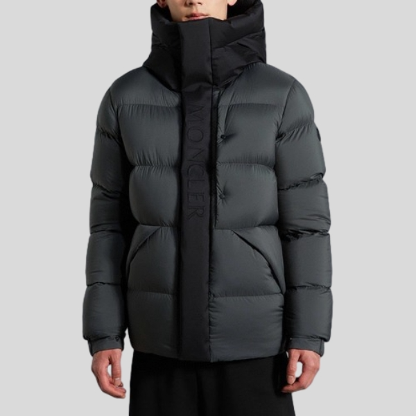 몽클레어 마데이라 다운자켓