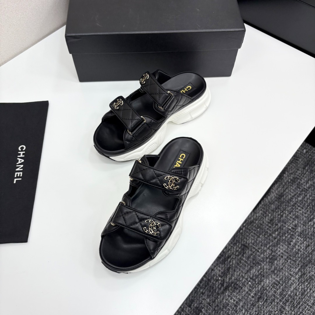 샤넬 2025 봄여름 최신 벨크로 비치샌들