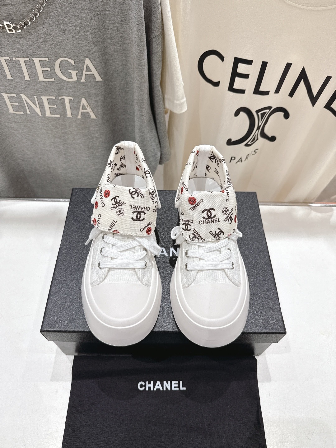 샤넬 2025ss 신상 쿠키 스니커즈