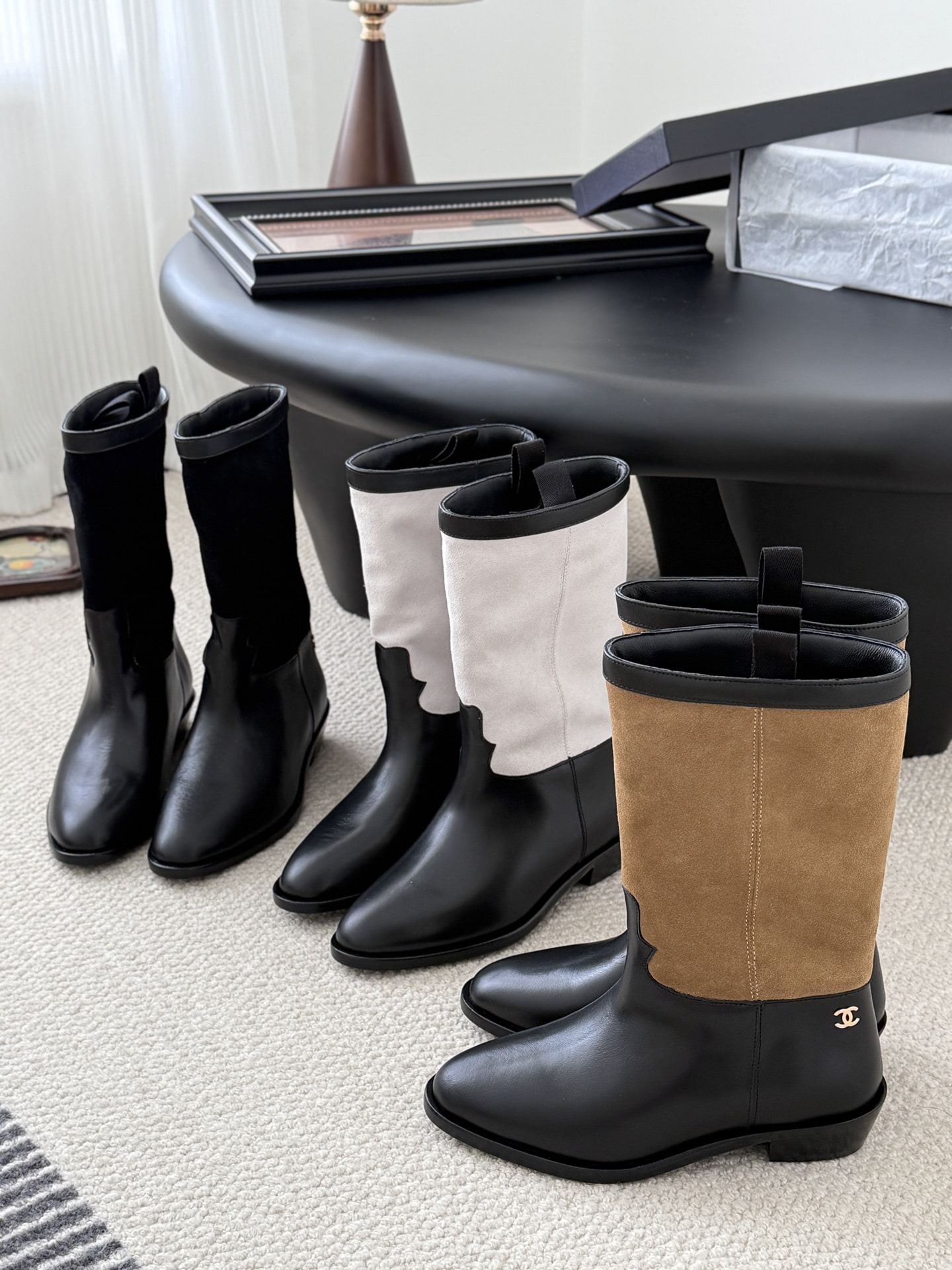 샤넬 25K 가을 겨울 신상 앵클부츠
