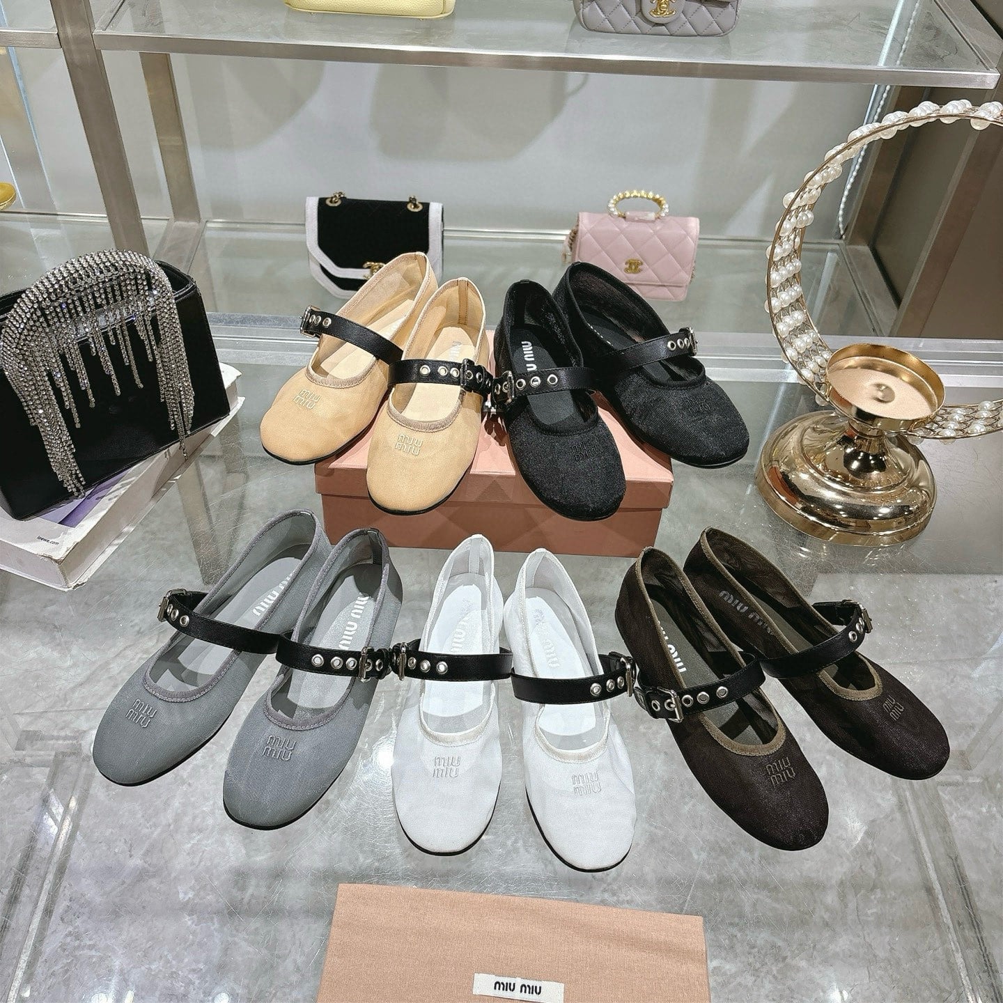 미우미우 신상 메리제인 발레화