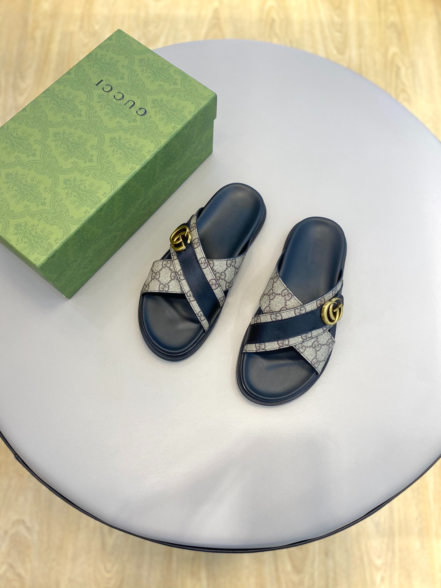구찌 고급 남성 여름 슬리퍼