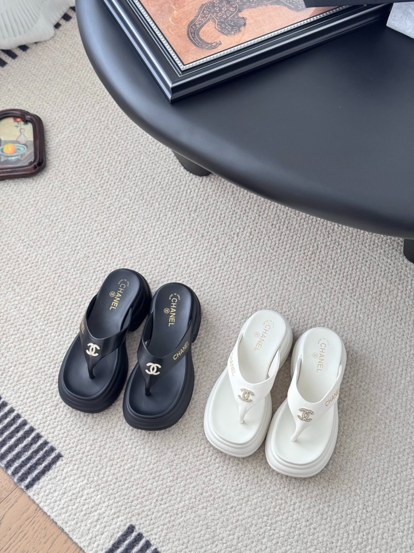 샤넬 25C 뉴웨지 쪼리 슬리퍼