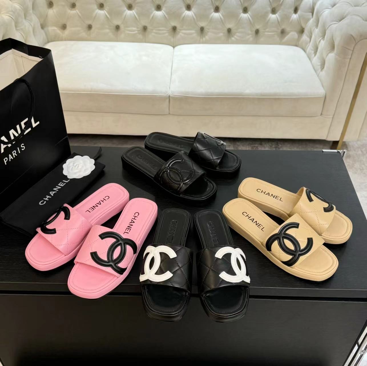 샤넬 클래식 빈티지 슬리퍼