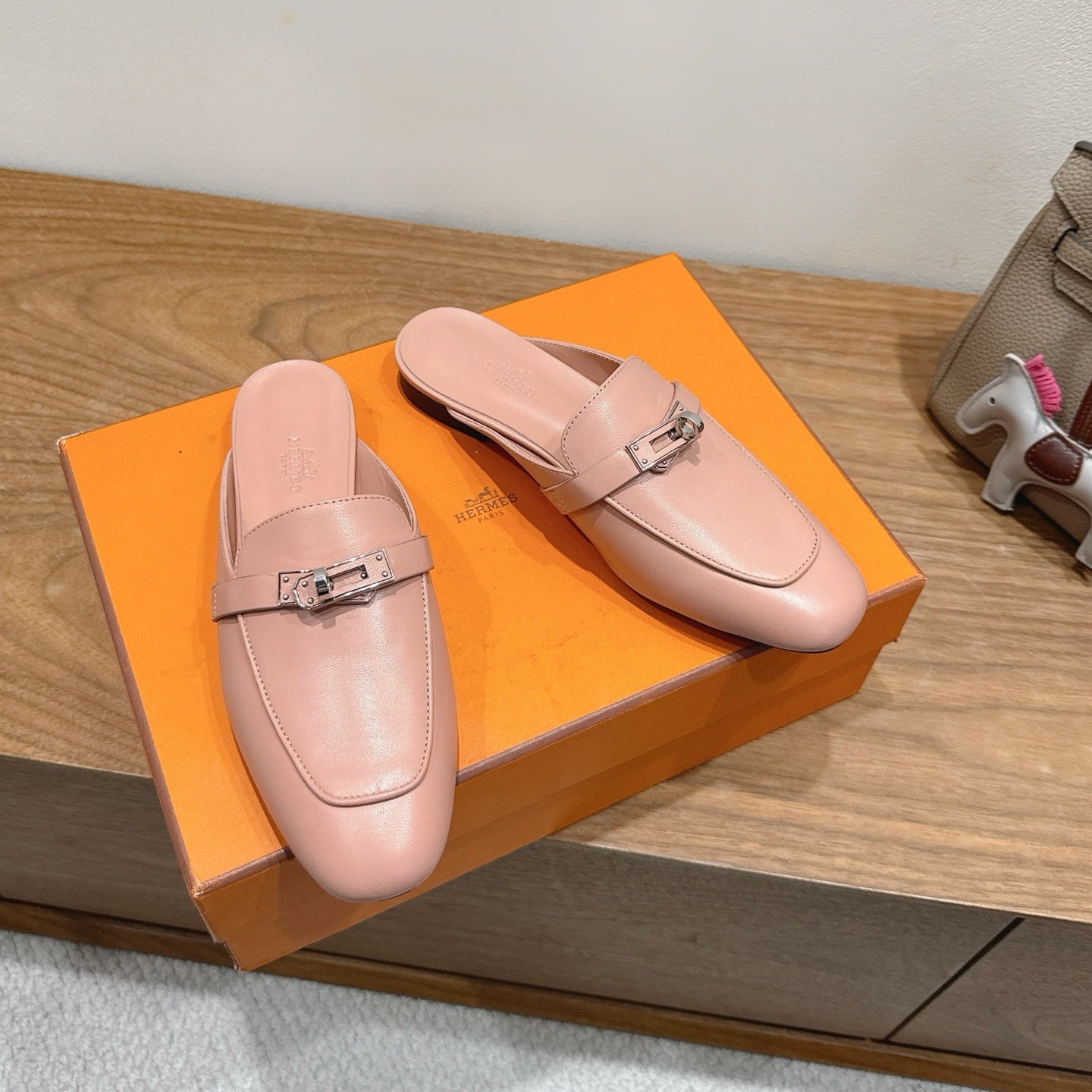 에르메스 25 신상 오즈 뮬