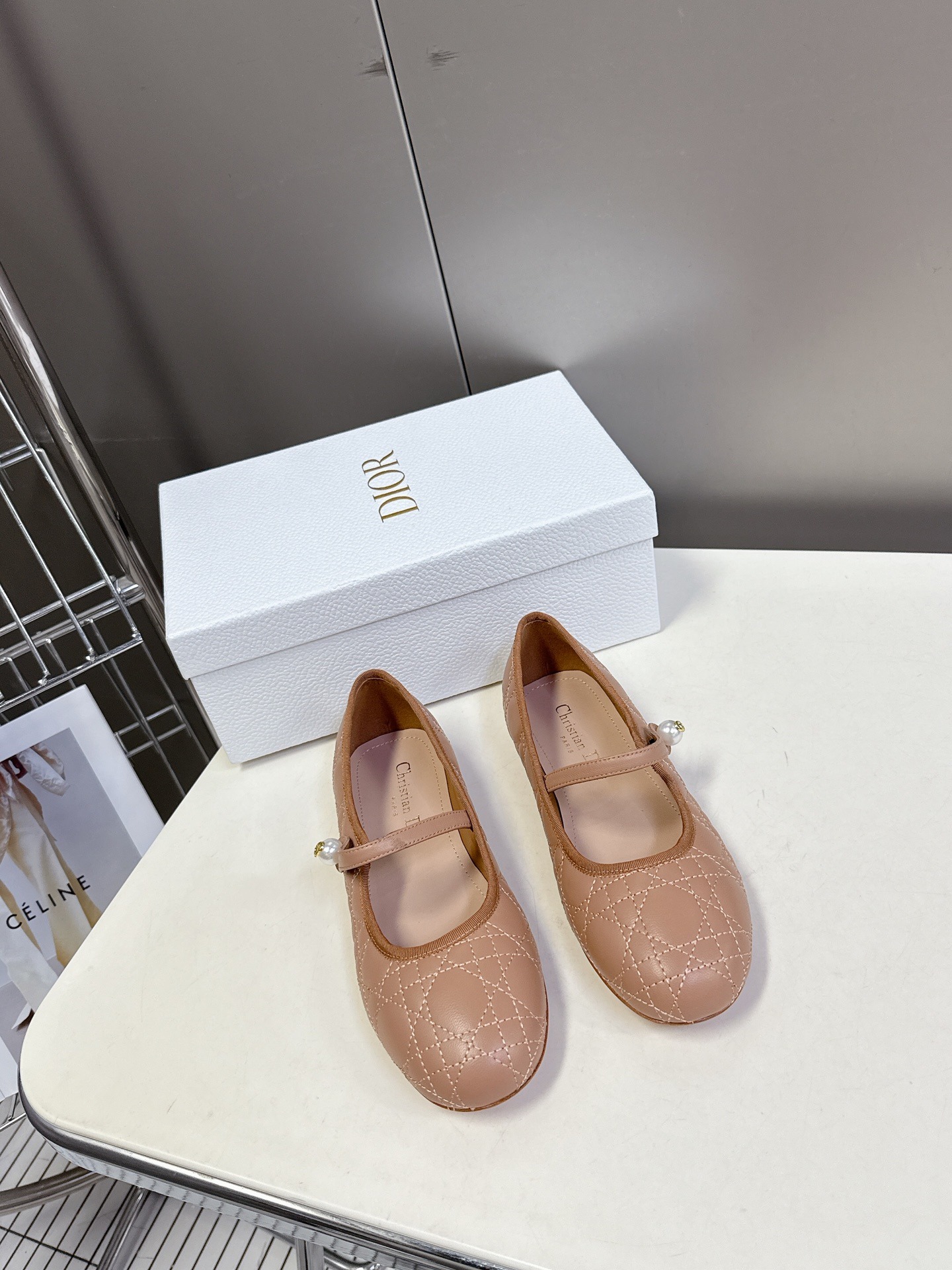 디올 클래식 진주 메리제인 슈즈