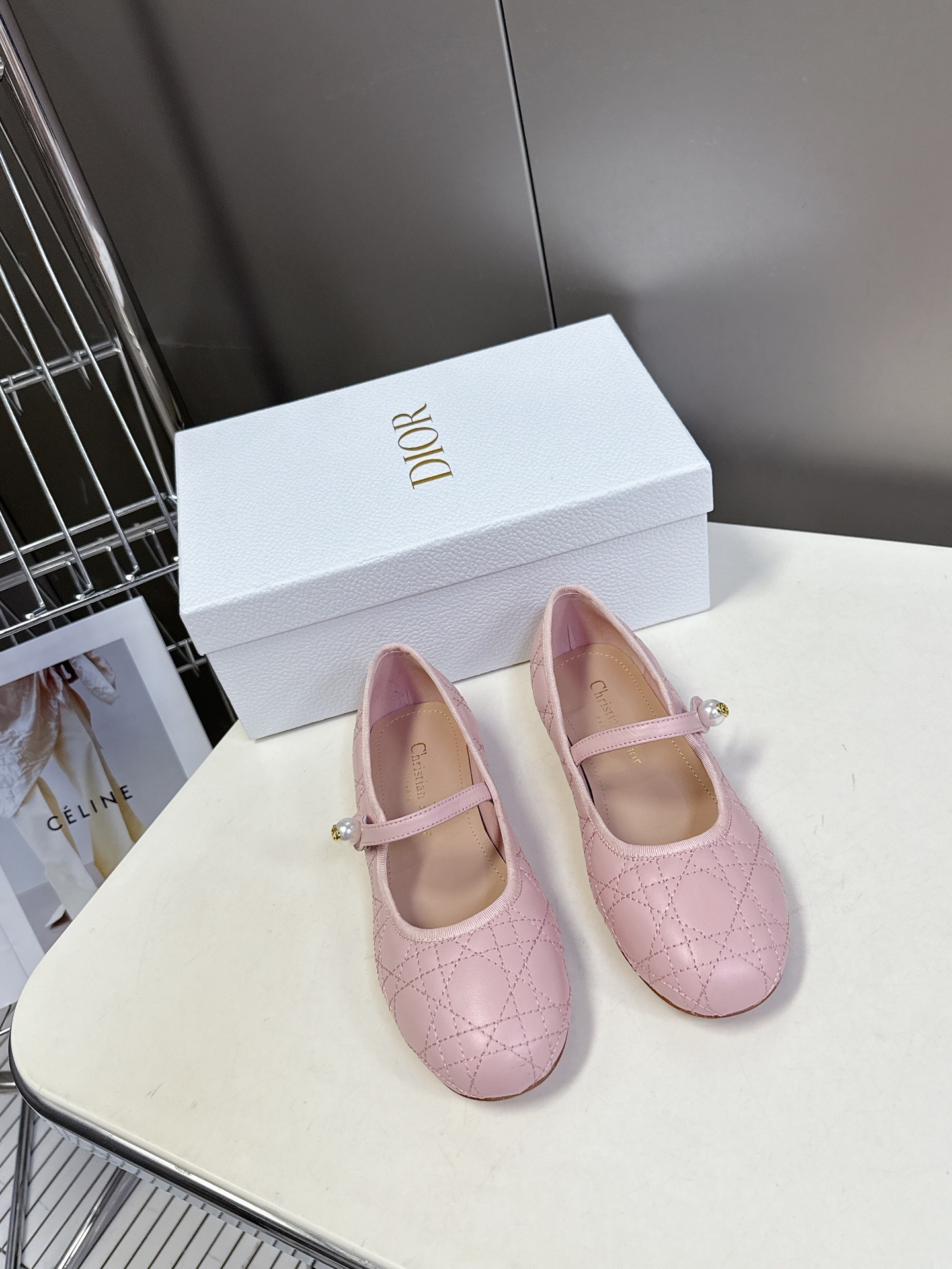 디올 클래식 진주 메리제인 슈즈