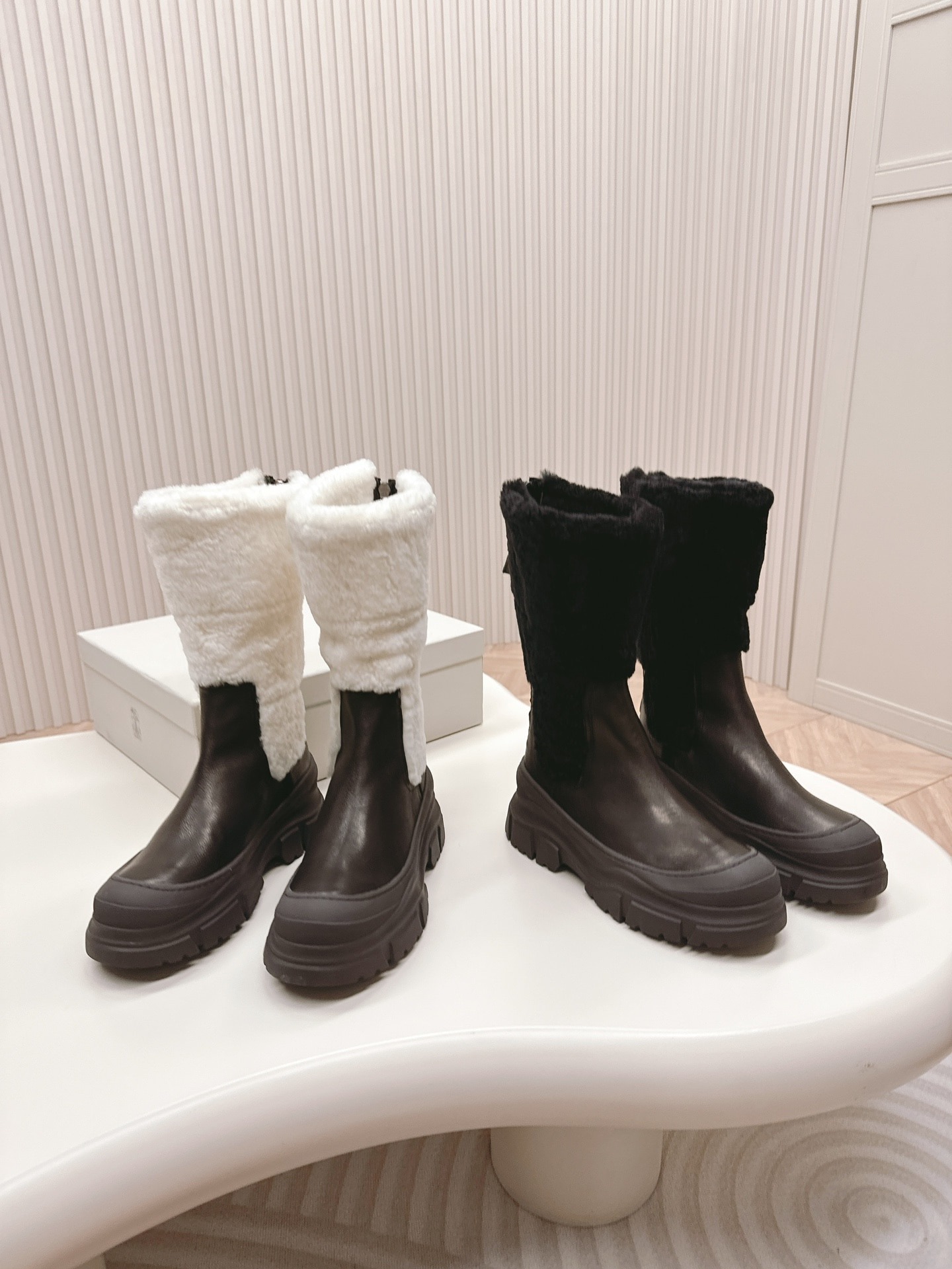 브루넬로쿠치넬리 쿠치넬리 신상 부츠