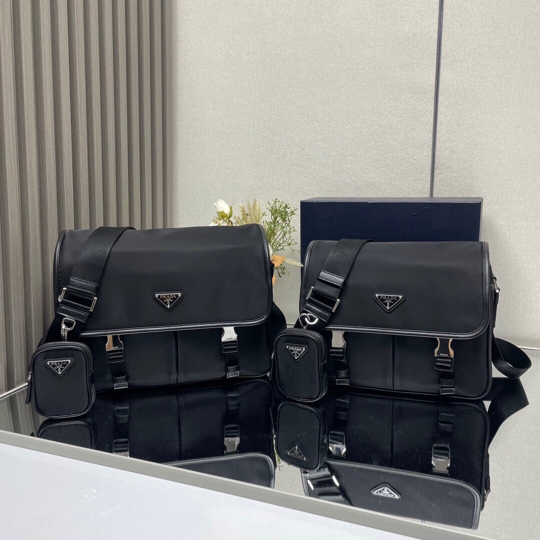 프라다 리나일론 사피아노 레더 숄더백