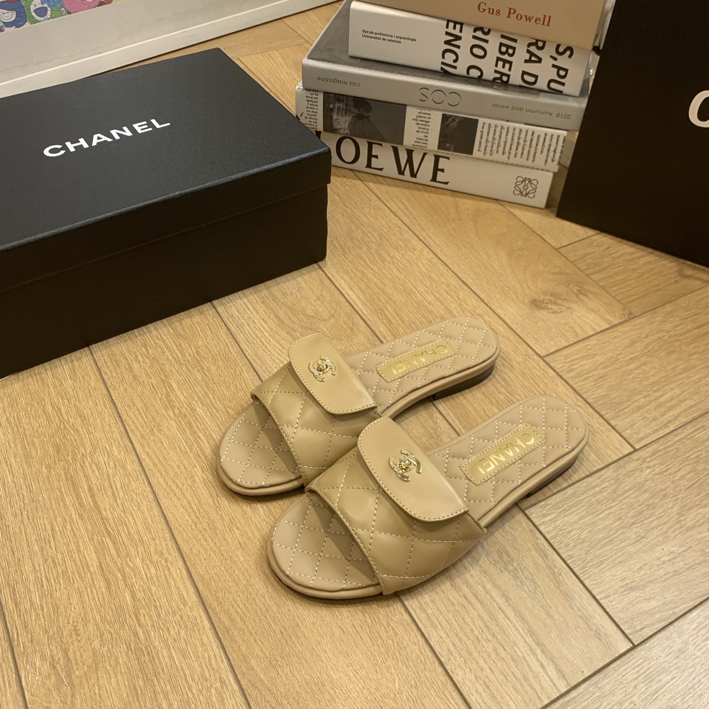 샤넬 25ss 신상 슬립온 슬리퍼