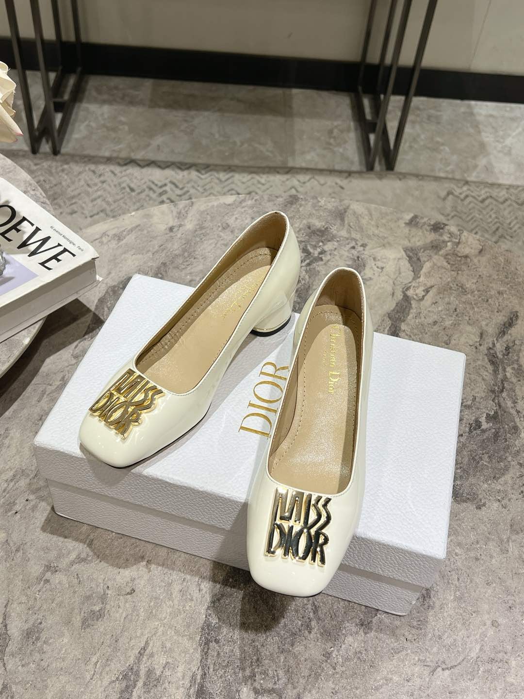 디올 25 봄여름 최신 MISSD 스틸레토 스퀘어힐