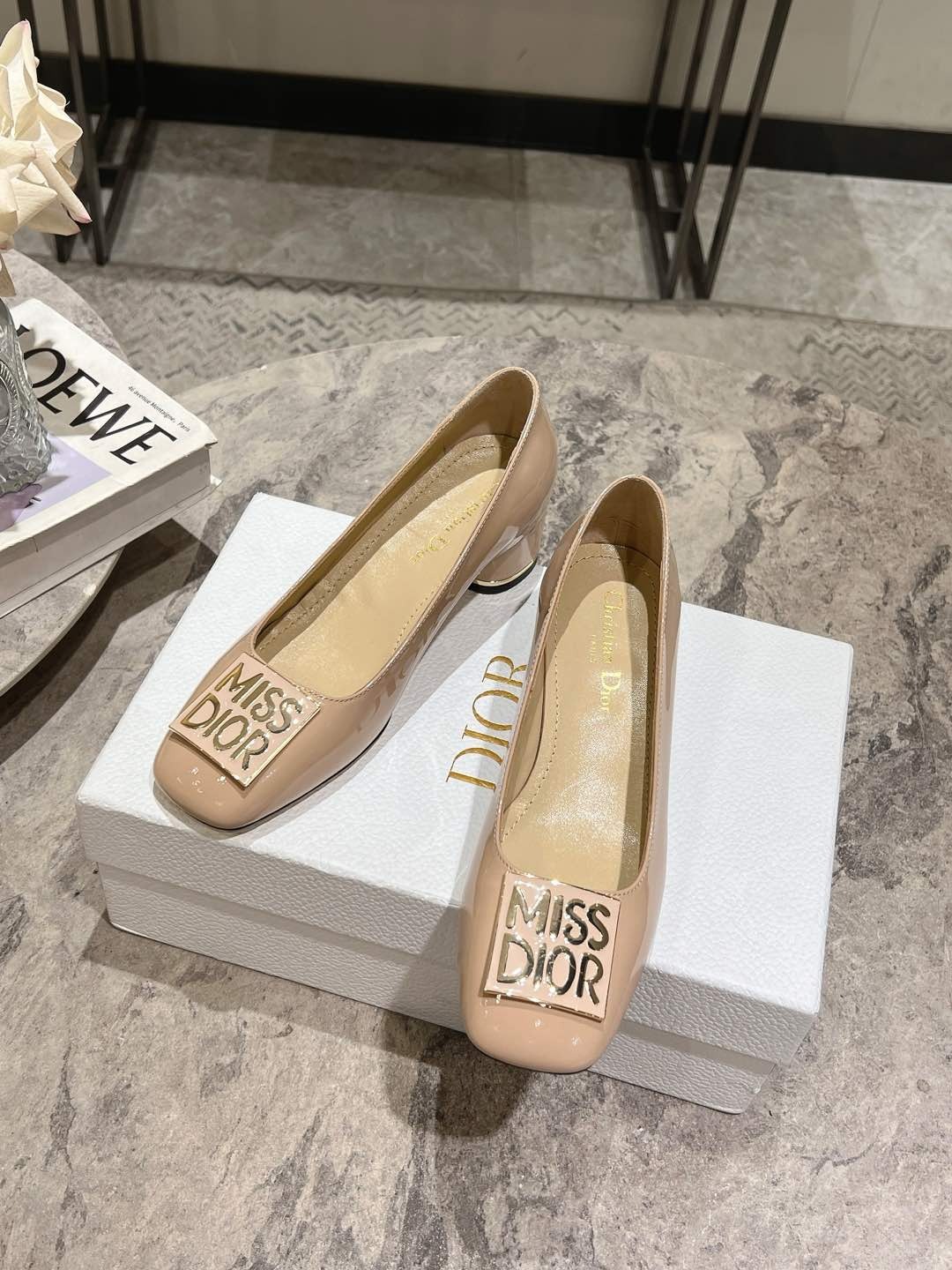 디올 25 봄여름 최신 MISSD 스틸레토 스퀘어힐