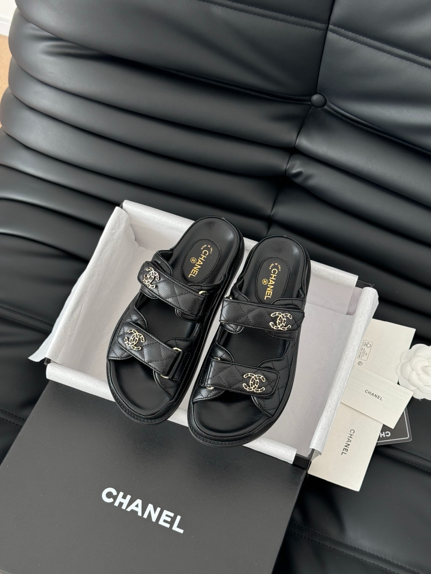 샤넬 25 뉴 벨크로 샌들