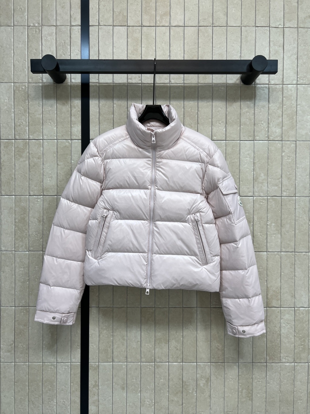 몽클레어 25 신상 하이넥 숏 패딩