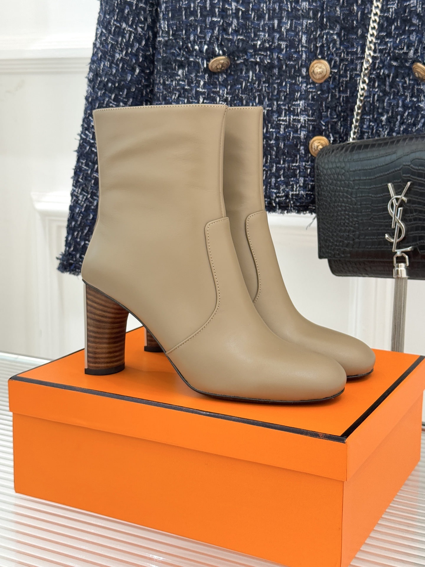 에르메스 25WF 신상 스틸레토 앵클부츠