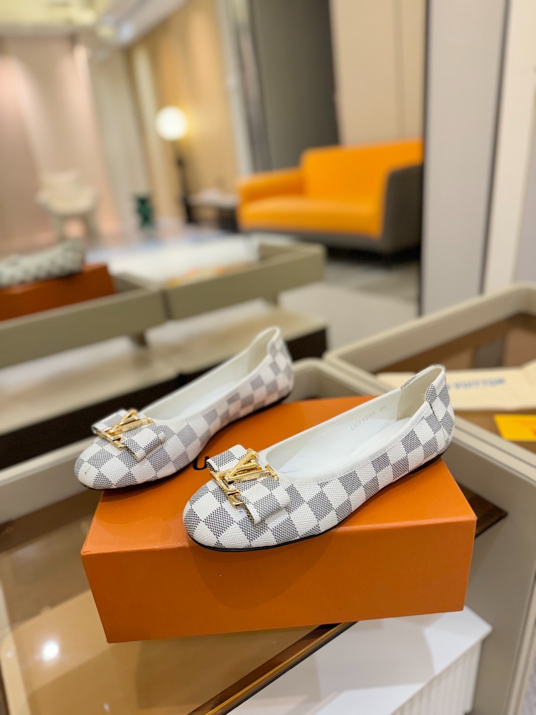 루이비통25 발레리나 플랫 슈즈