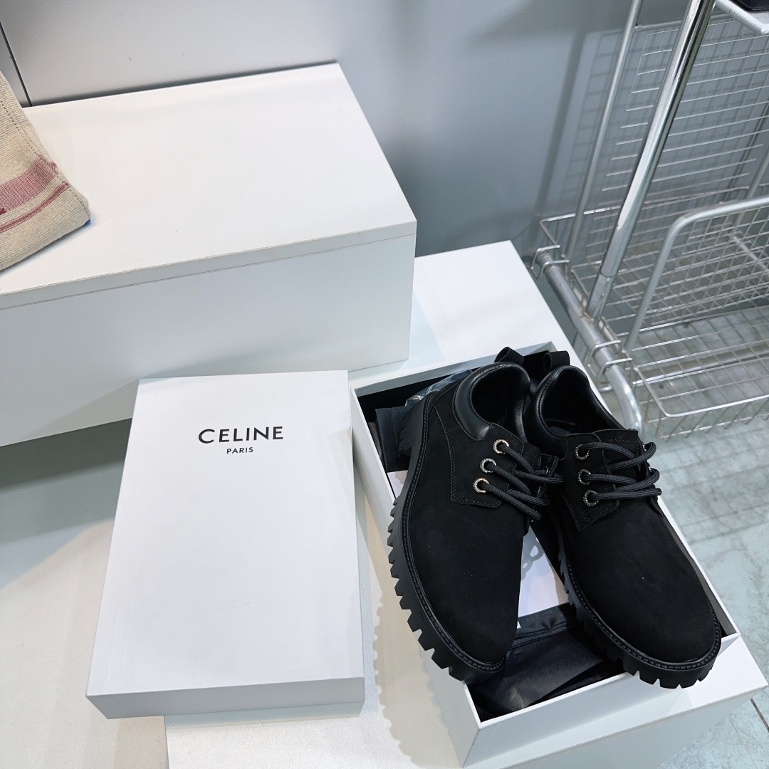 셀린느 25ss 가을/겨울 신상 커플 통굽 스트랩 로퍼