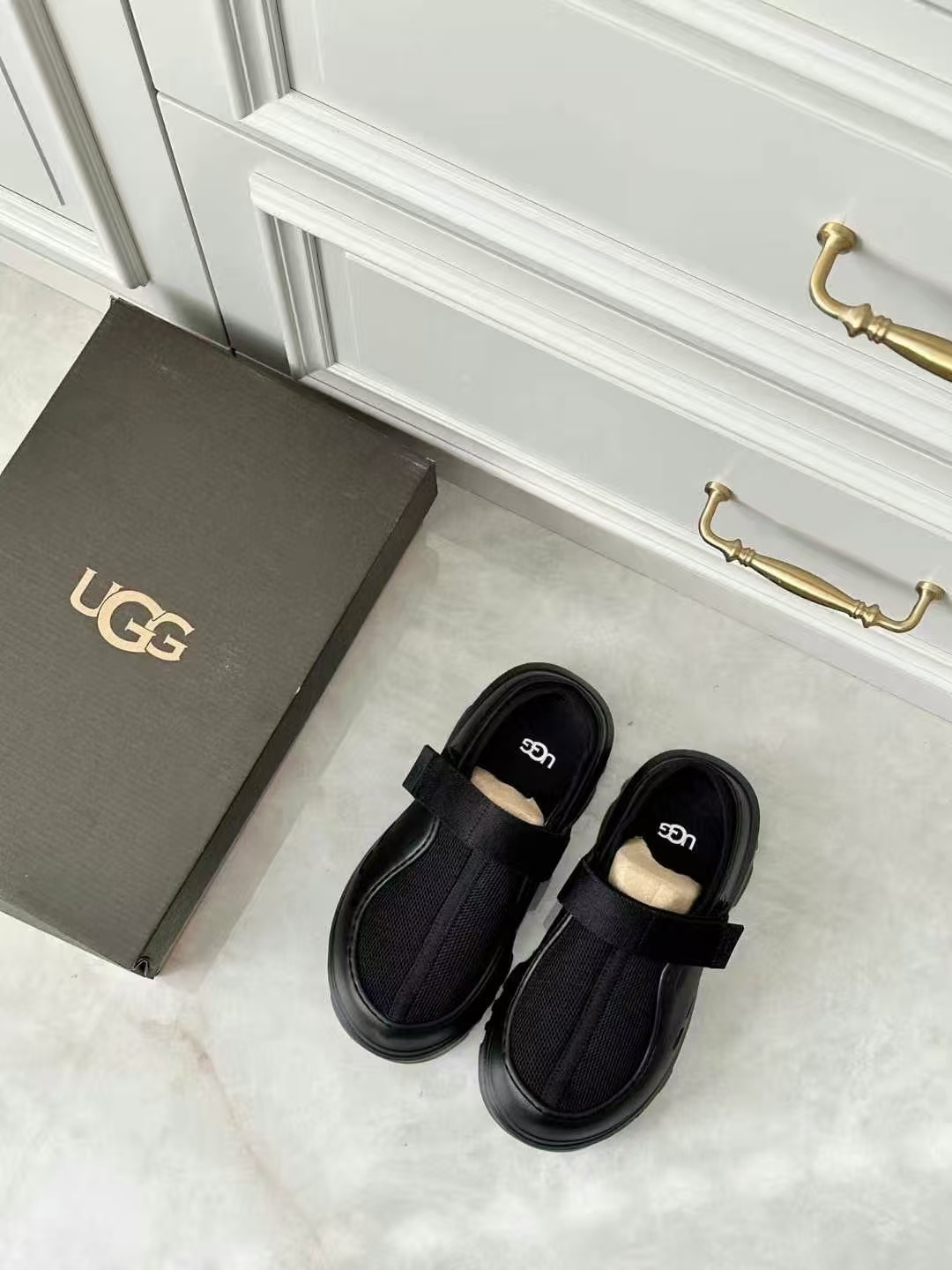 어그 봄 태즈먼 커플 슬리퍼