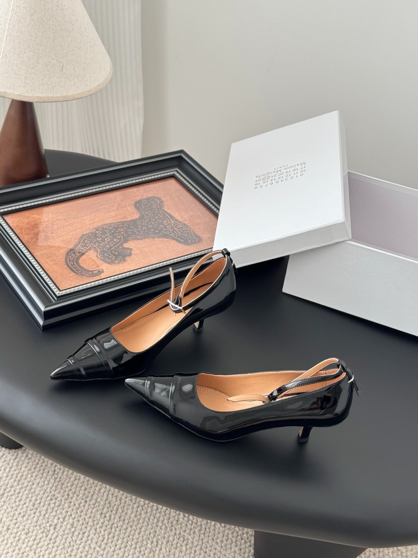 메* 마르지엘라 신상 슬링백