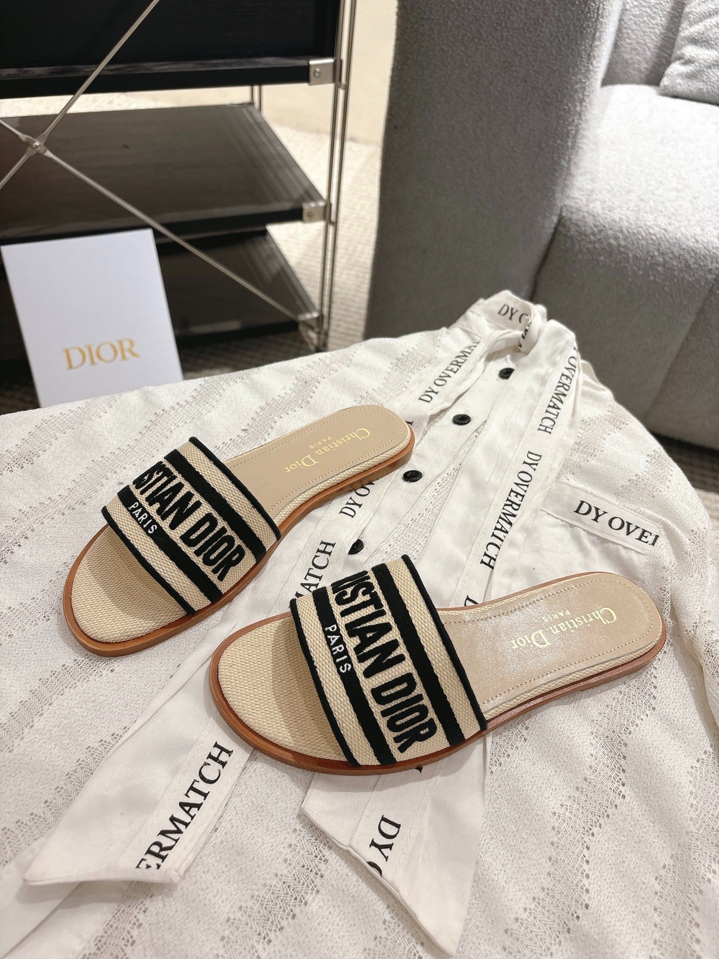 디올 25Ss 신상 디웨이 뮬