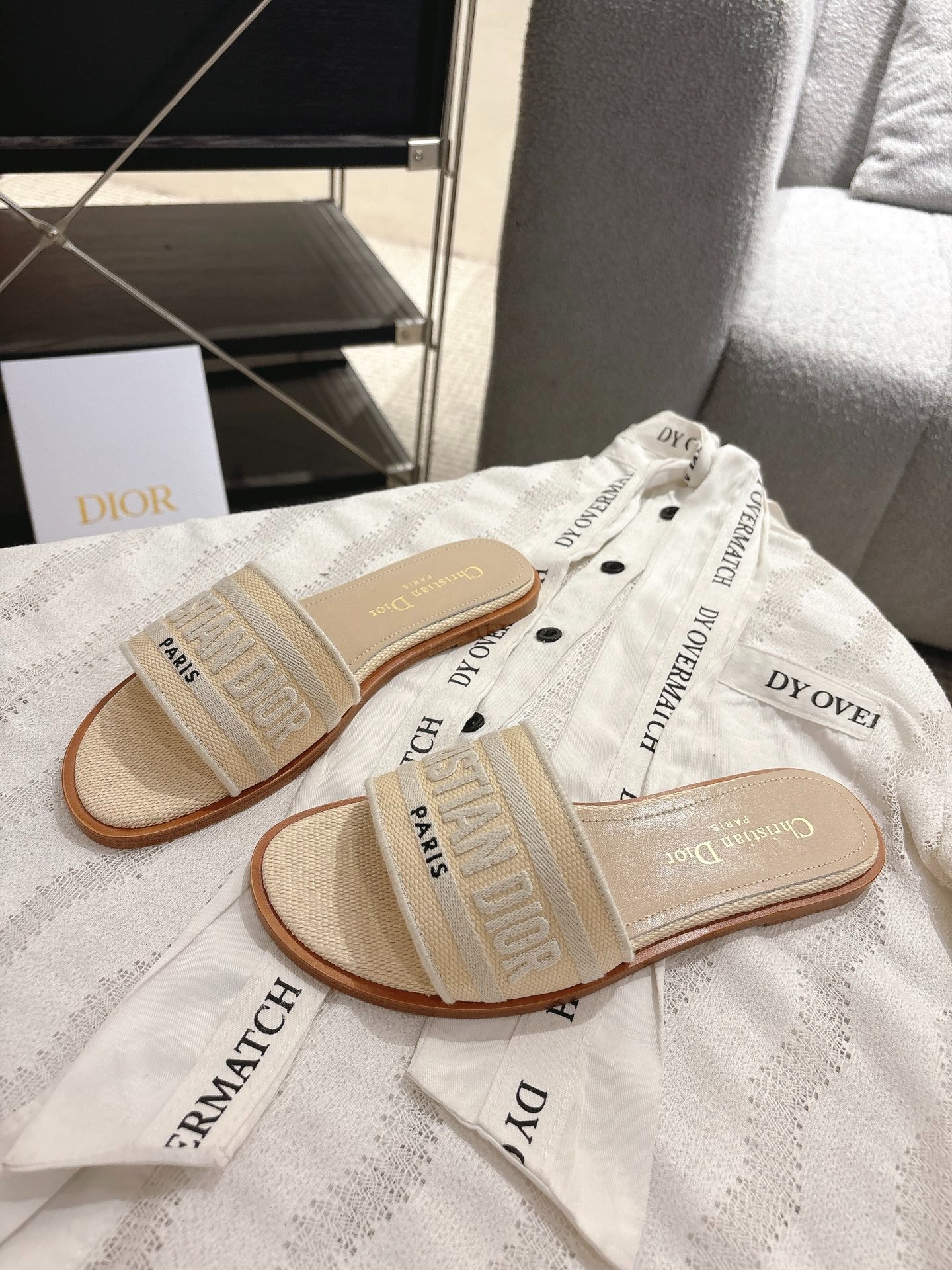 디올 25Ss 신상 디웨이 뮬