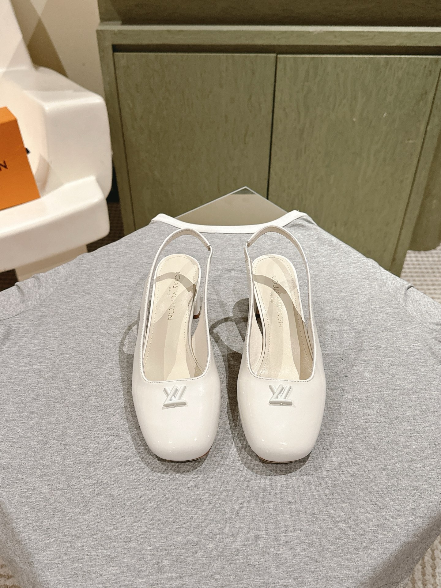 루이비통 신상 봄여름 메리제인 슈즈