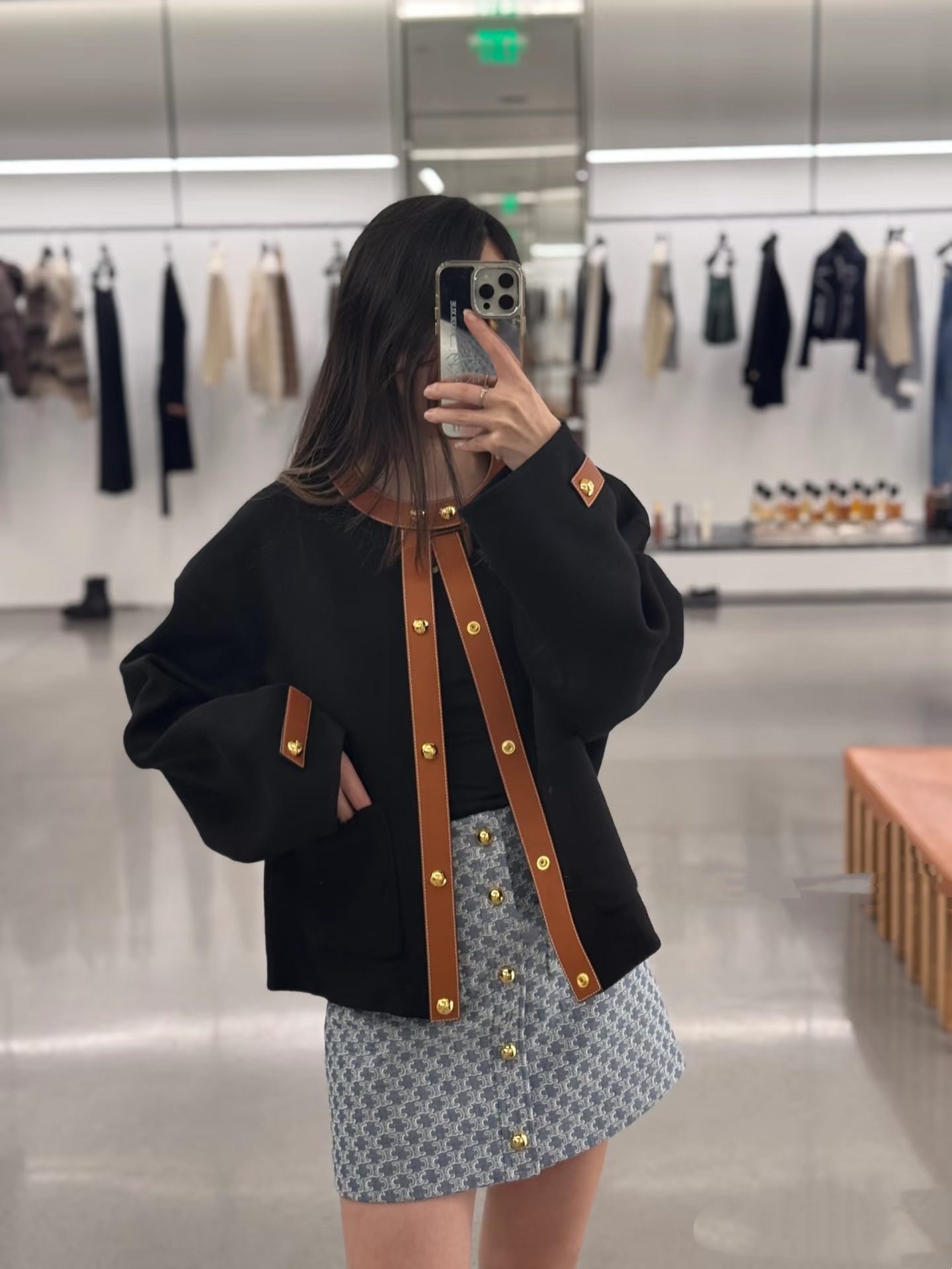 셀린느 신상 골드 울코트