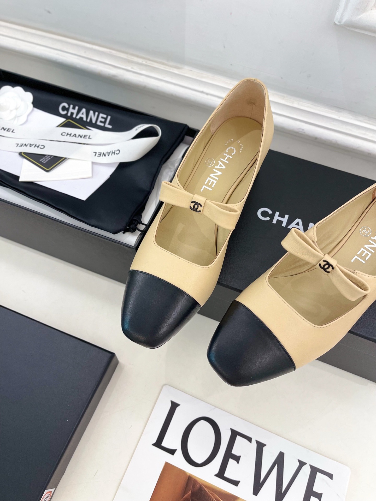 샤넬 25 신상 클래식 메리제인 통굽