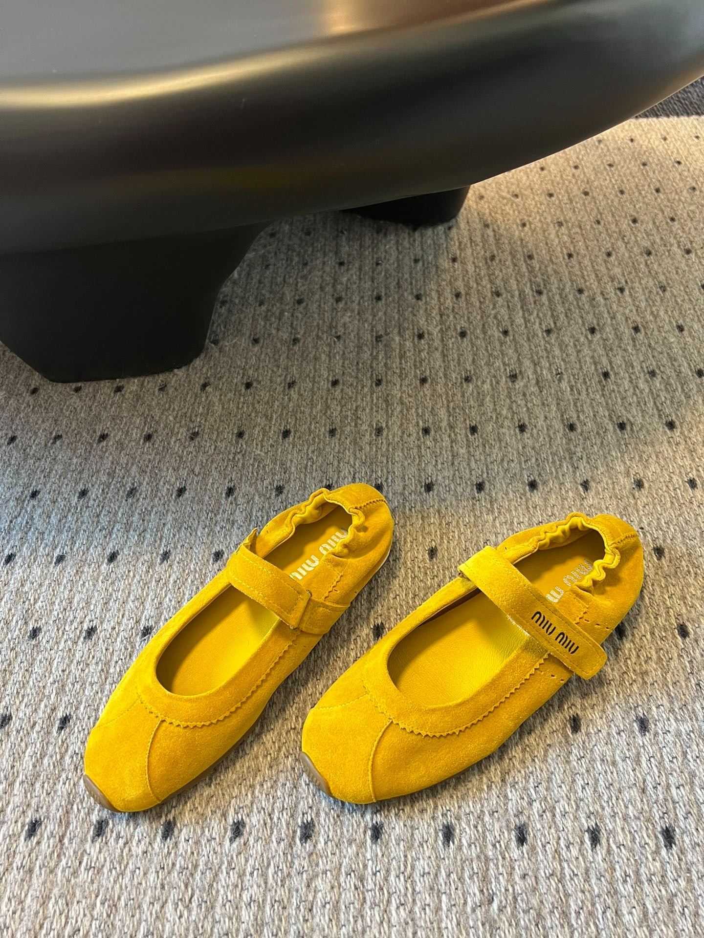 미우미우 25ss 신상 메리제인 발레화