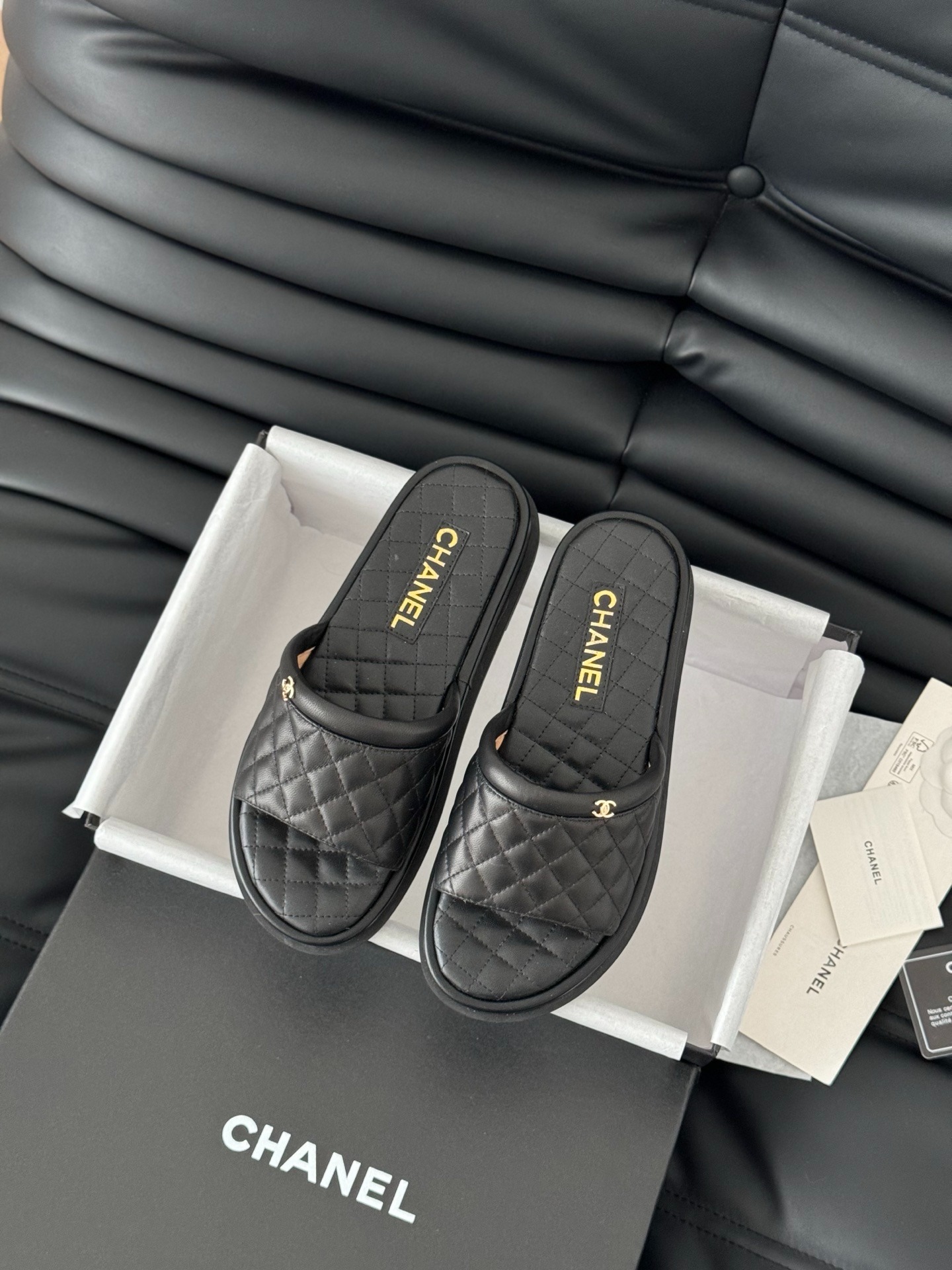 샤넬 25K 고급 수제방 퀼팅 슬리퍼