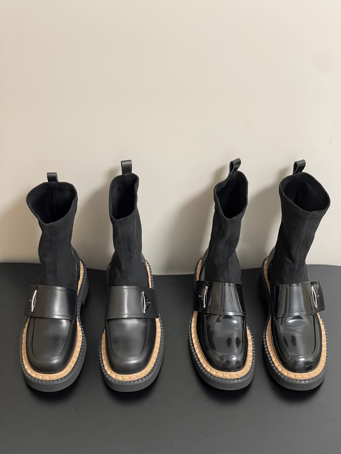 프라다 25Ss 가을/겨울 신상 스판 앵클부츠