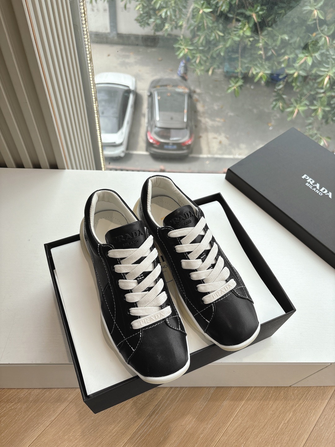 프라다 25ss 봄여름 신상 스니커즈