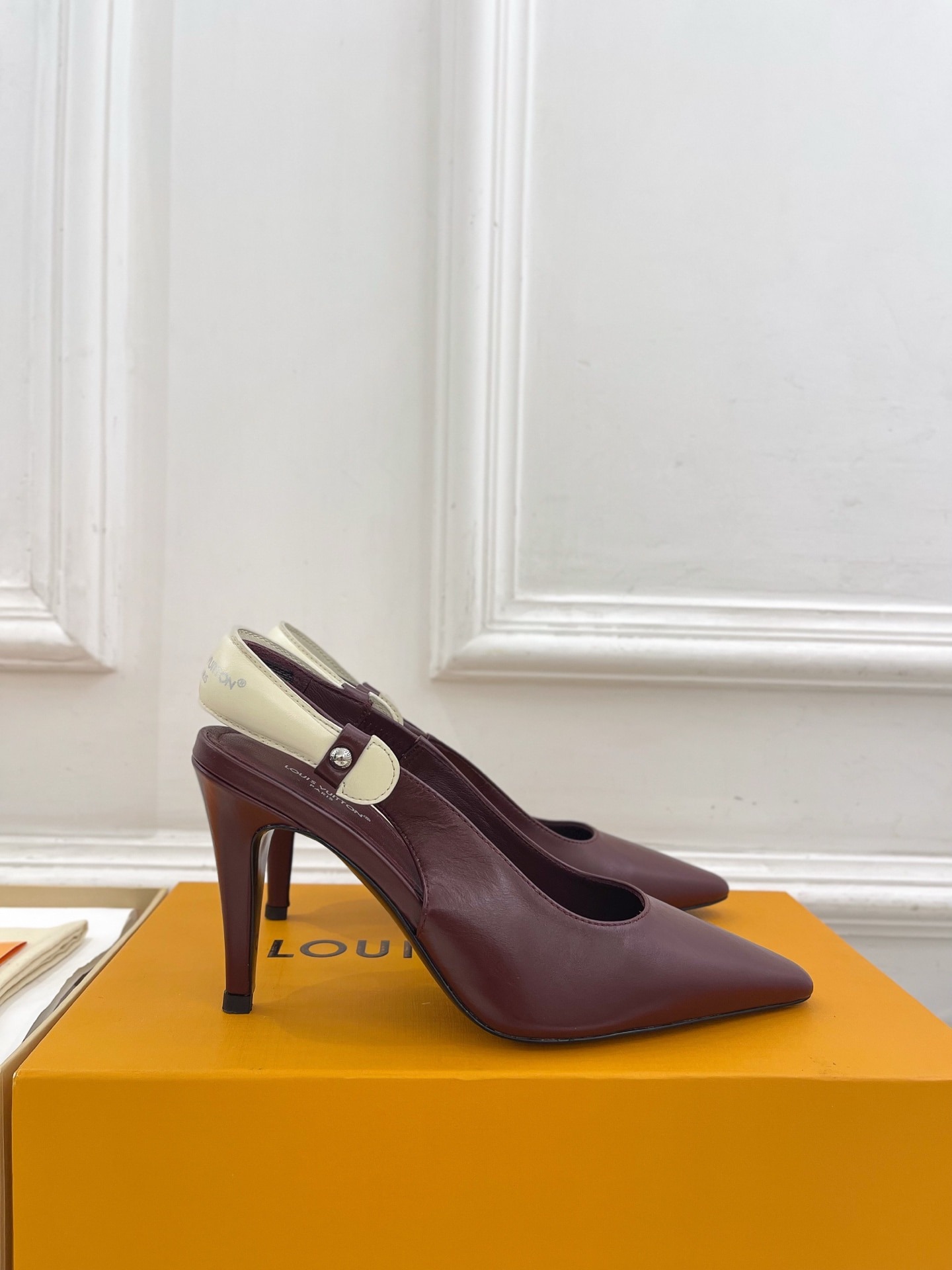 루이비통 25 신상 슬링백 힐