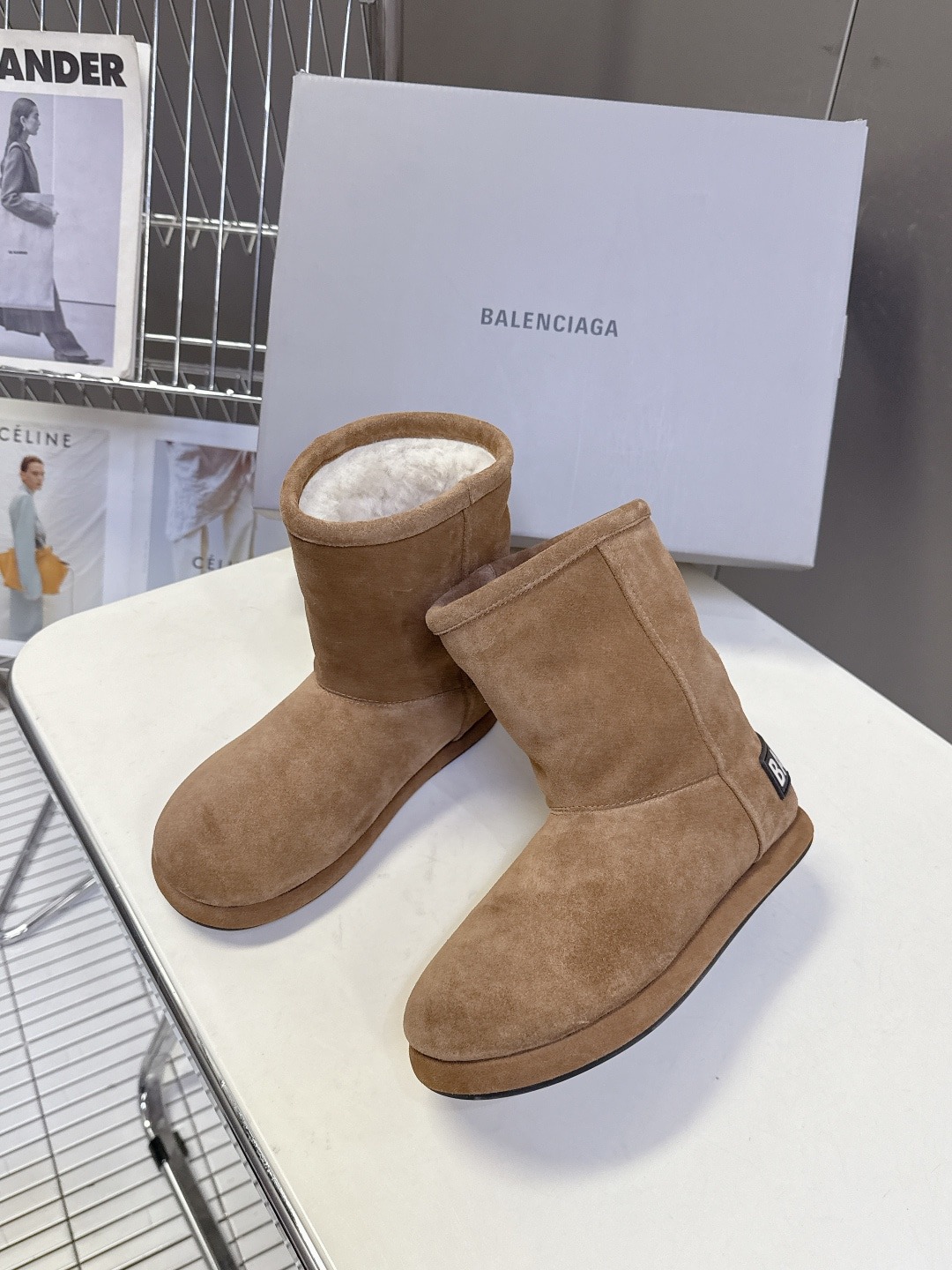 발렌시아가 신상 스노우 부츠