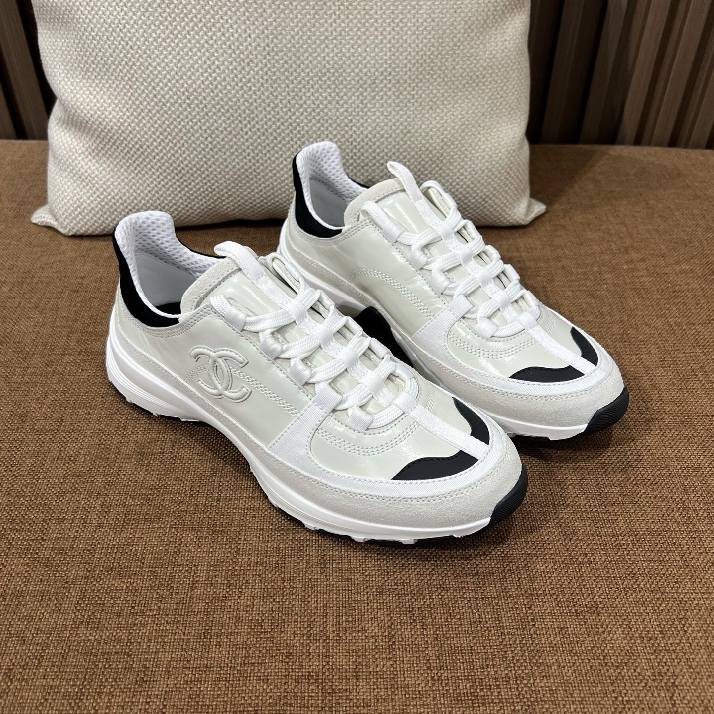 샤넬 25A 신상 운동화