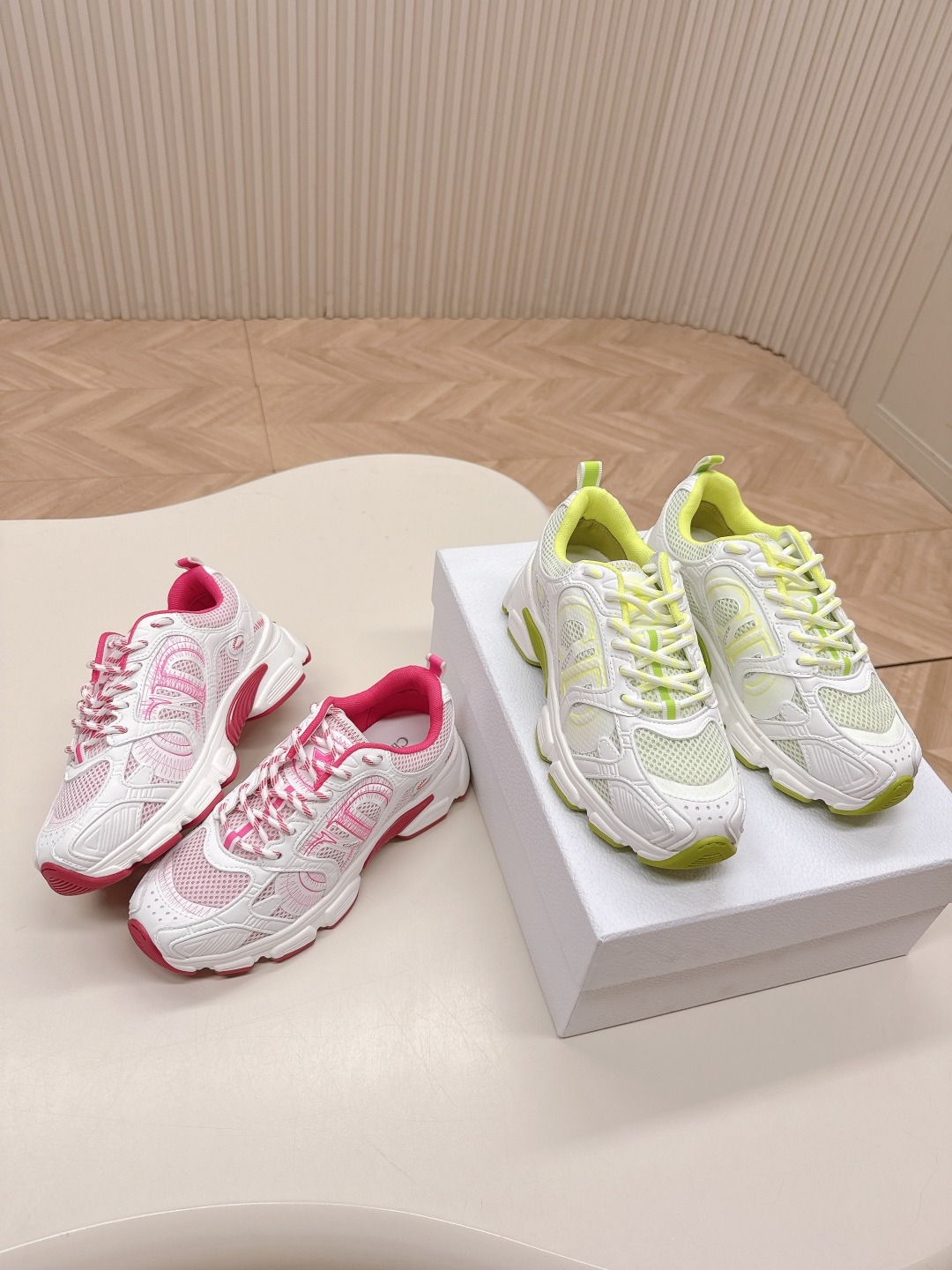 디올 25 Di-Chrono 신상 스니커즈 러닝화