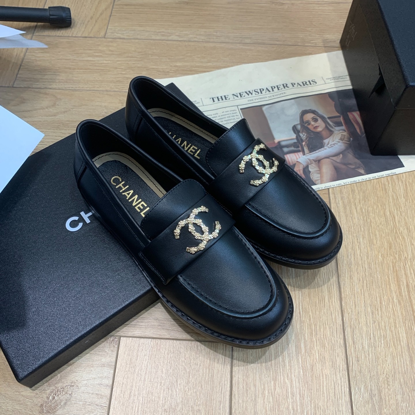 샤넬25 이른 봄 하이에디션 로퍼