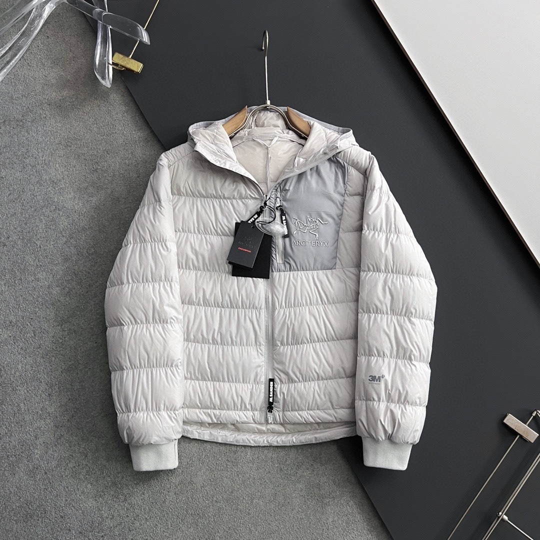 아크테릭스 경량 캐주얼 다운 점퍼