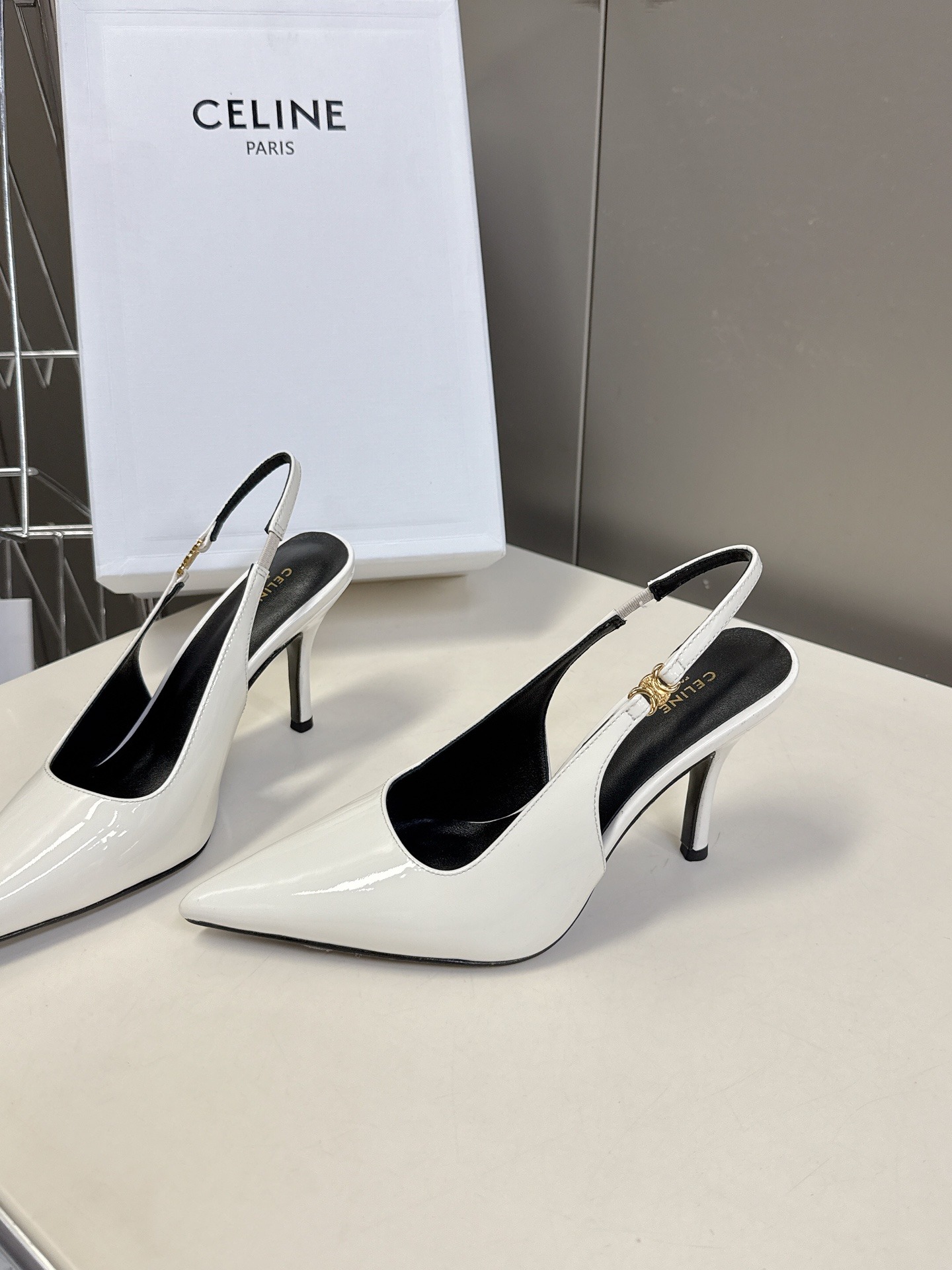 셀린느 여성스러운 오픈토 힐