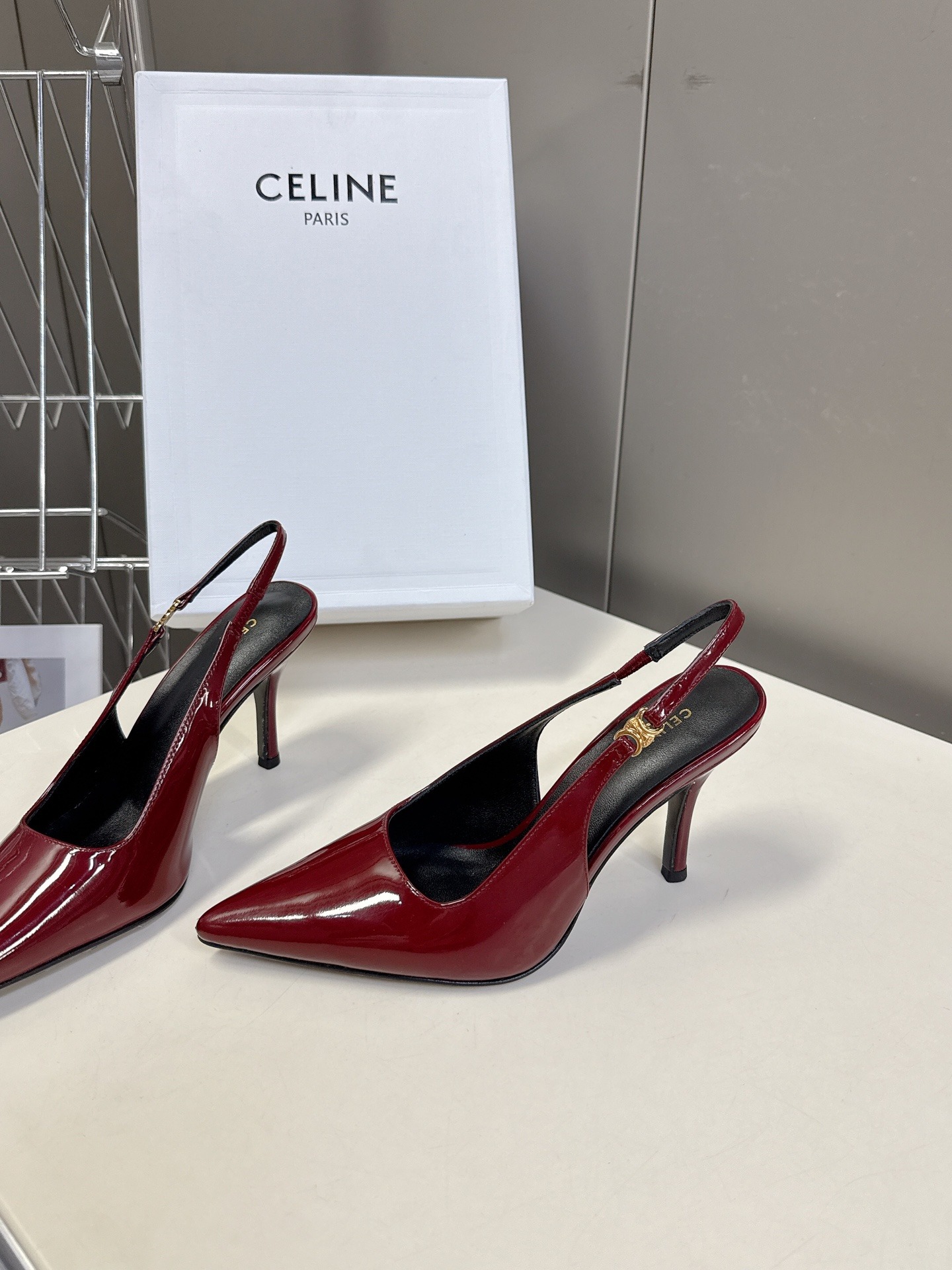 셀린느 여성스러운 오픈토 힐