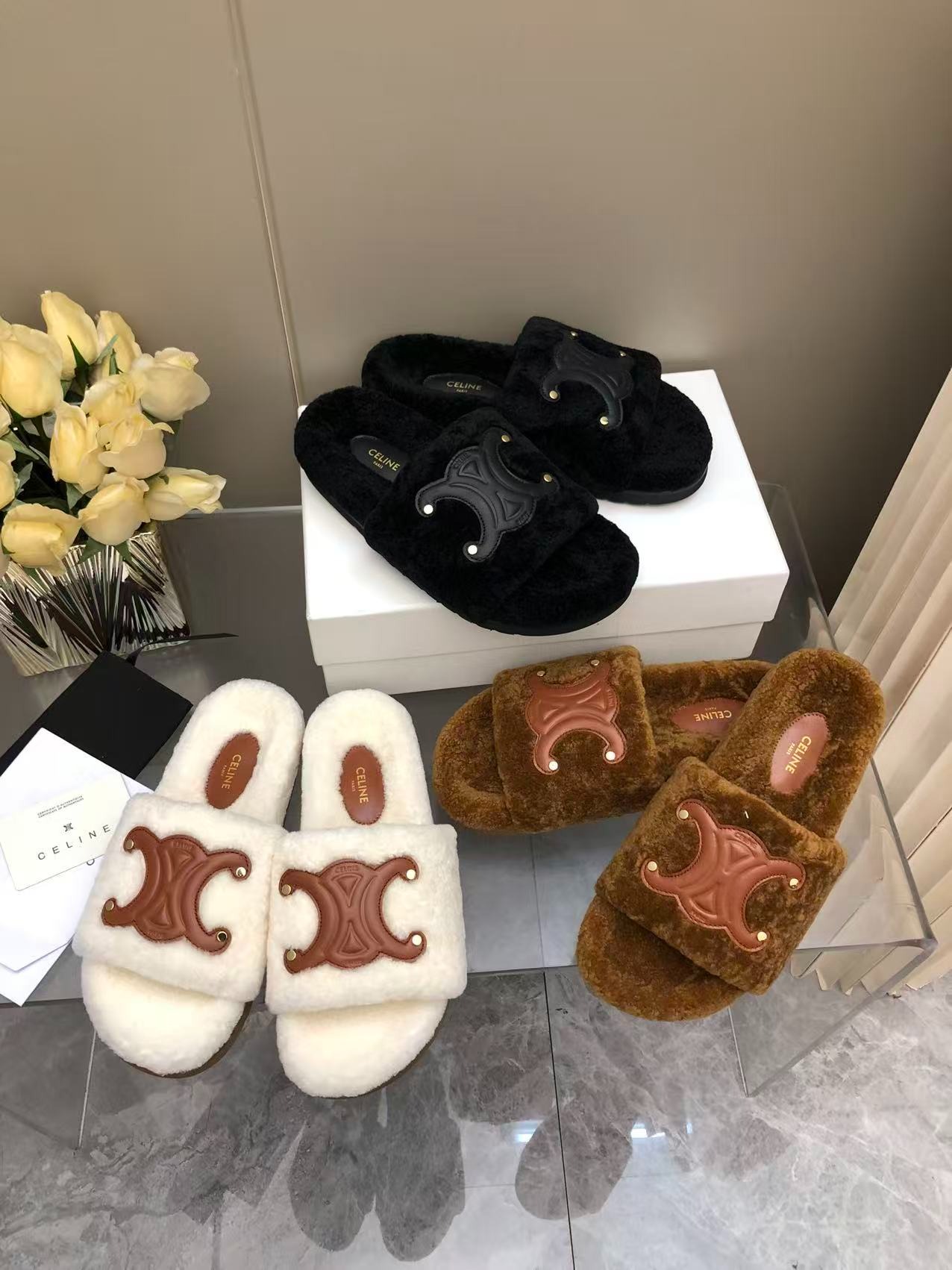 셀린느 25 신상 로고 울 슬리퍼