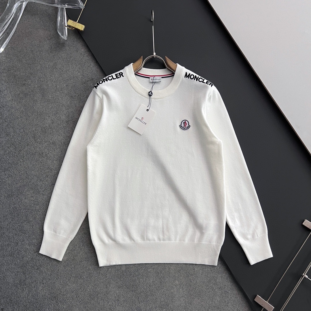 몽클레어 2024 수입 원단 고밀도 니트