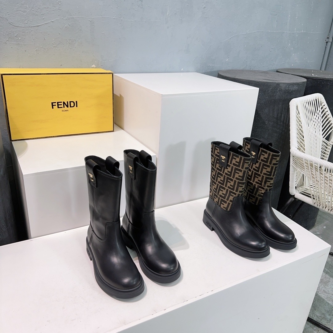 펜디 25ss 가을/겨울 클래식 샴브레이 앵클부츠